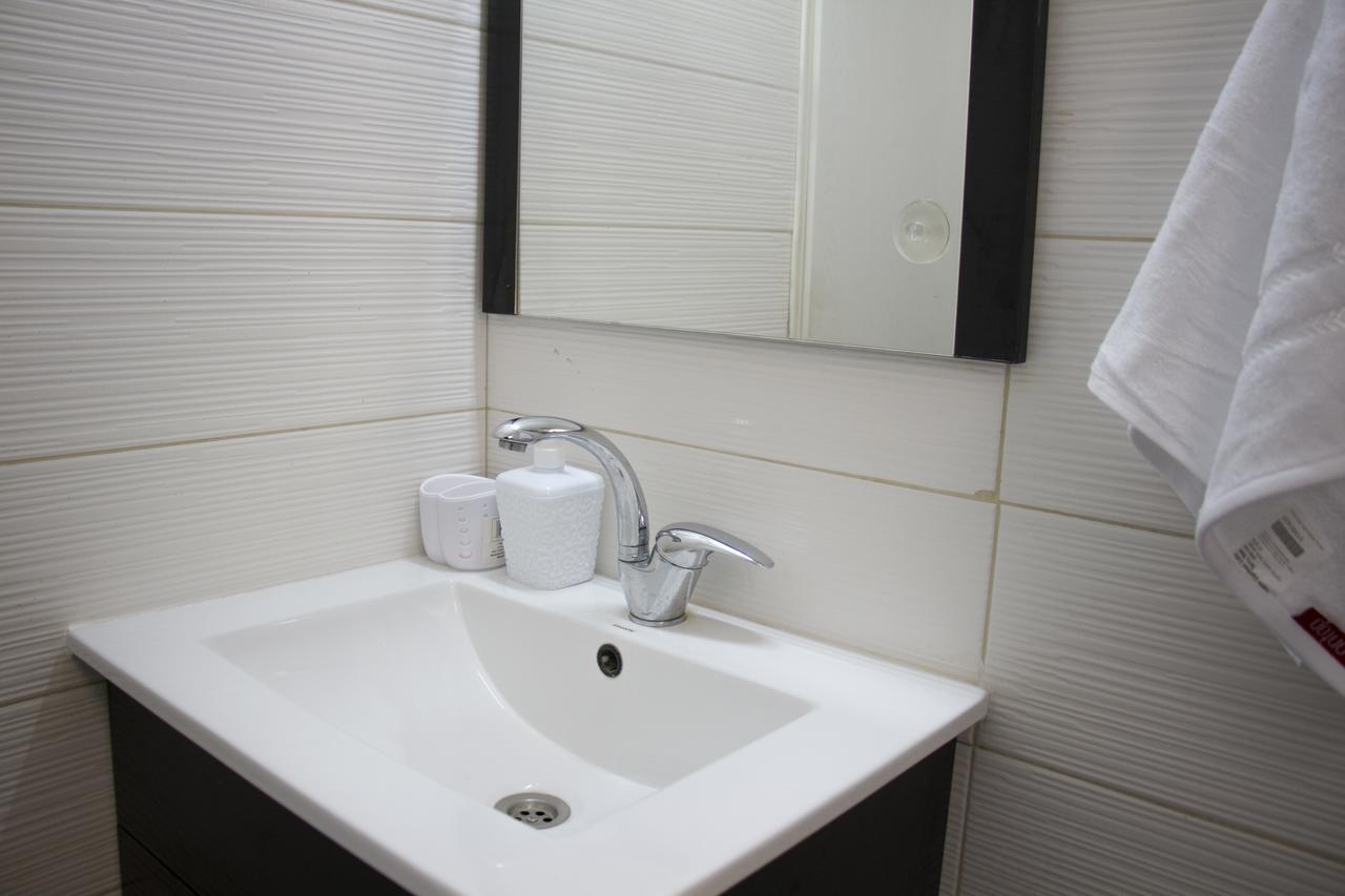 Beautiful 3 Bedroom Apartment Beersheba Exteriör bild